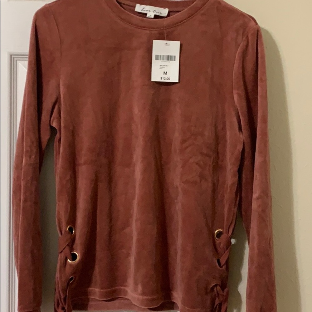Long sleeve tee